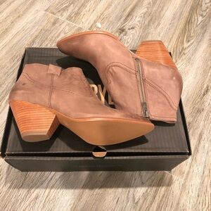Frye Reina Dusty rose/tan Ankle Booties